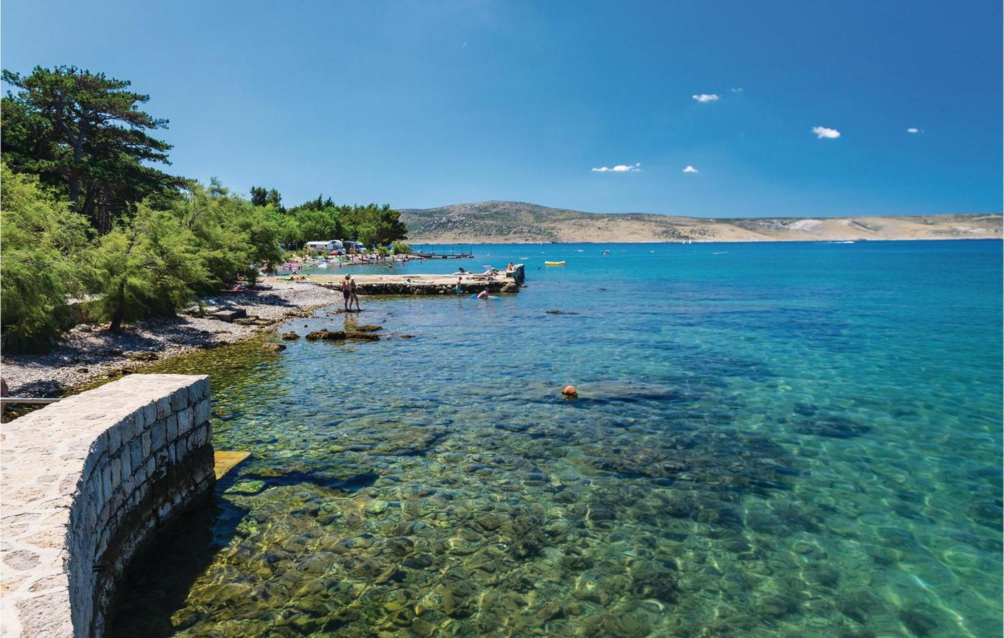 4 Bedroom Awesome Apartment In Starigrad Esterno foto